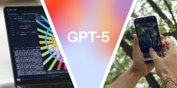 GPT-5 et IA générative : Code Python sur laptop, smartphone prenant photo. Évolution IA.
