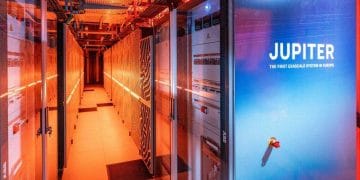 Supercalculateur Jupiter : L'Europe entre dans l'Ăšre de l'Exaflops. Salle de serveurs informatiques.