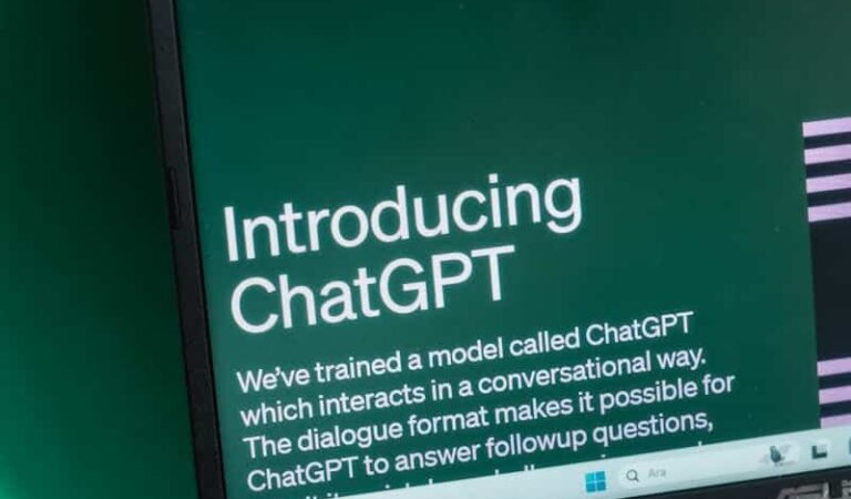 Spotting the Fakes: The Ultimate Guide to Detecting AI-Generated Videos