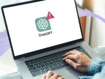 ChatGPT piraté: Ordinateur portable affichant une alerte de sécurité sur l'icône ChatGPT. Cybersécurité et piratage en ligne.